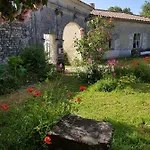 Domaine De Chantemerle B'nb מלון