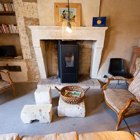 Domaine De Chantemerle B'nb 酒店 Marsac (Charente)