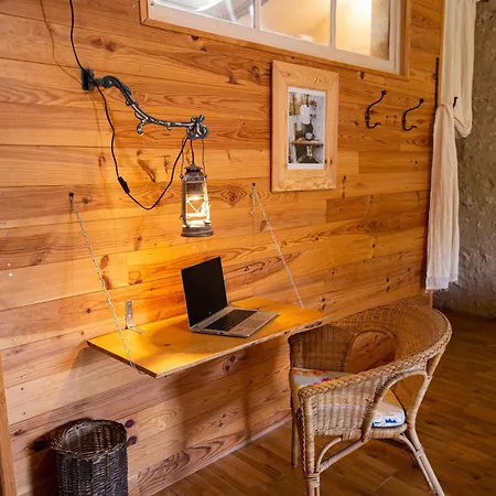 Domaine De Chantemerle B'nb 3*