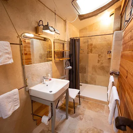 Domaine De Chantemerle B'nb