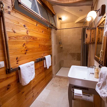 酒店 Domaine De Chantemerle B'nb