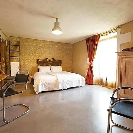 Hotel Domaine De Chantemerle B'nb 3*